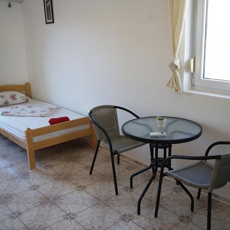 Apartments Safija Добра-Вода Экстерьер фото