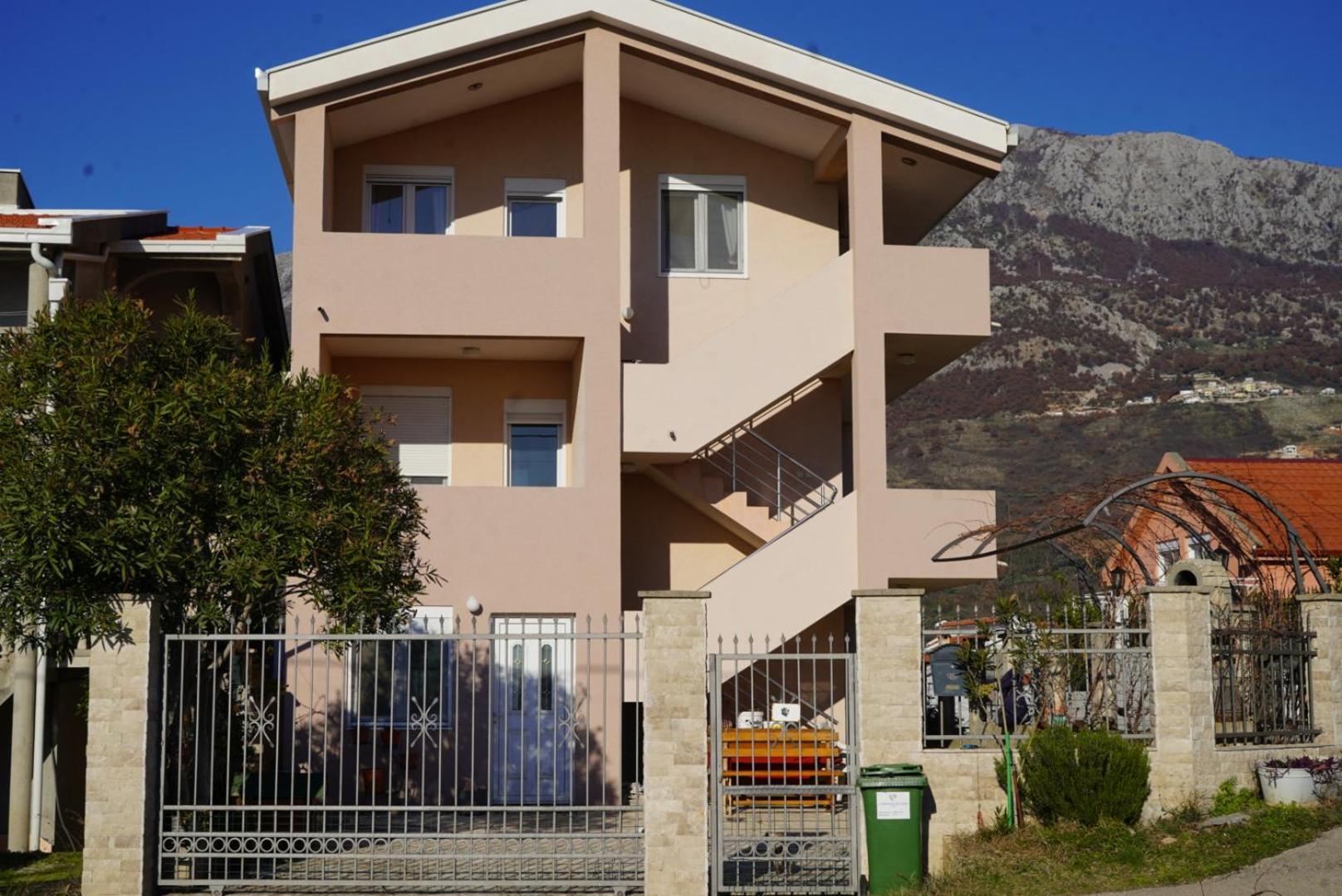 Apartments Safija Добра-Вода Экстерьер фото