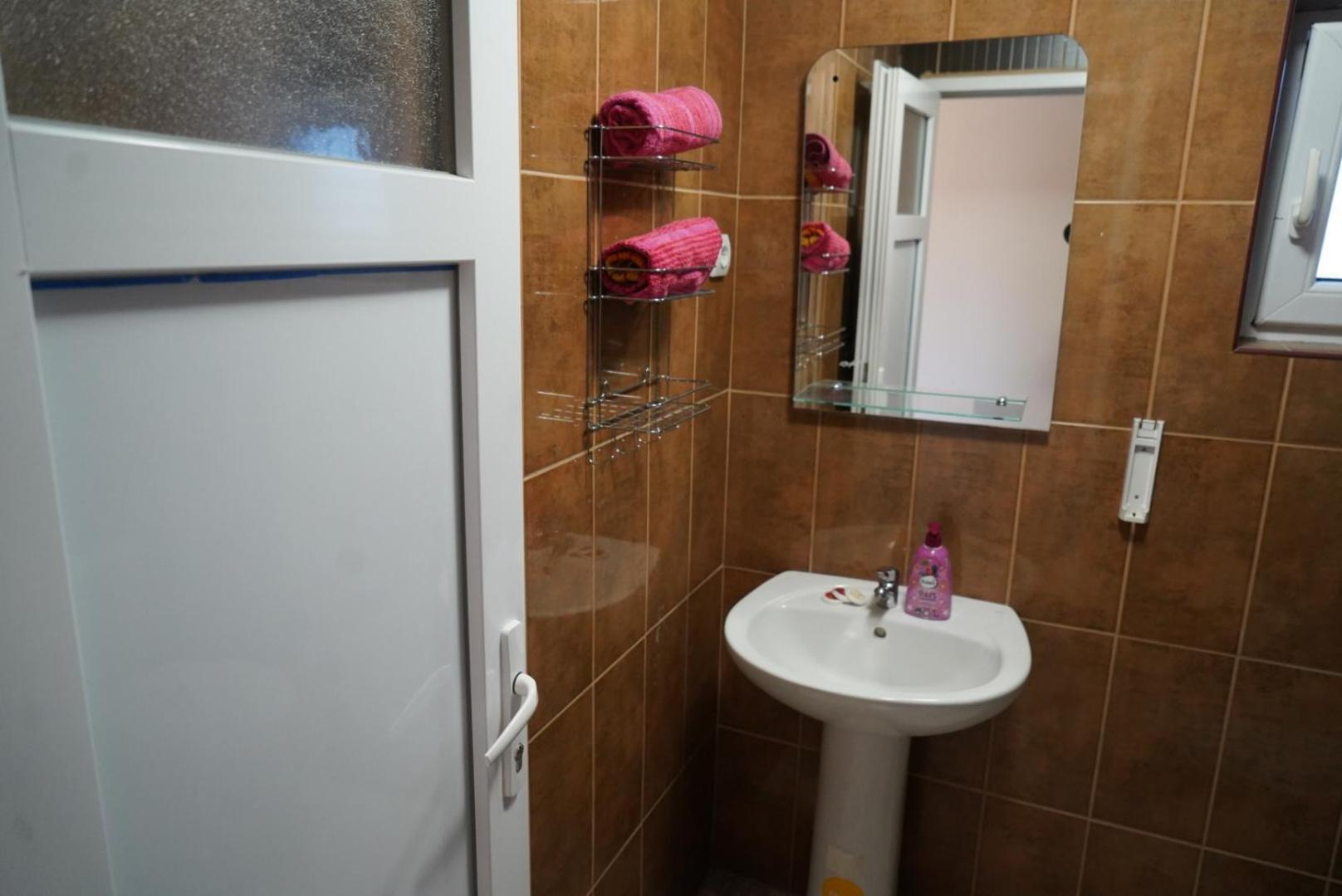 Apartments Safija Добра-Вода Экстерьер фото
